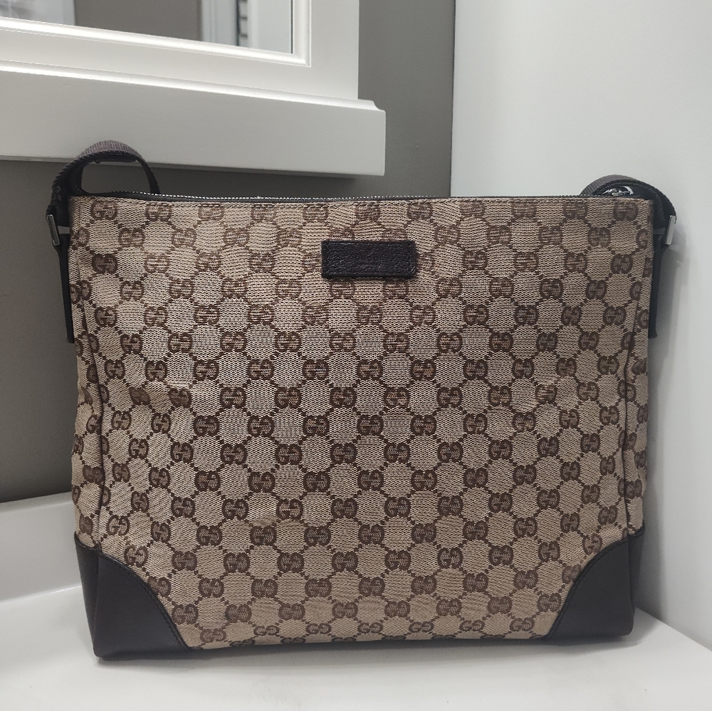 🥰 Vintage Y2K Gucci Joy Signature GG Monogram Logo Zip Top Crossbody Bag, Mint! - Picture 6 of 16